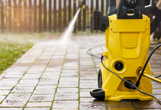 Best Playground Equipment Cleaning  in Beckett Ridge, OH